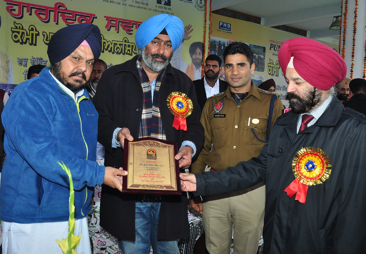 Farmers should take advantage of the government subsidies, Mantar Singh Brar