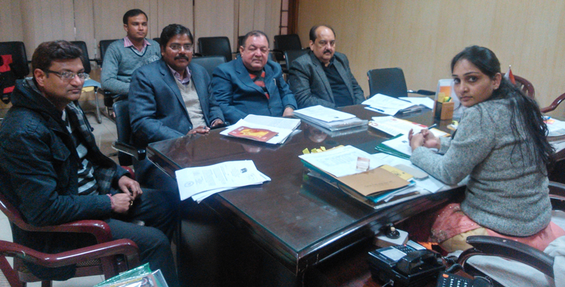 Train maximum youth from BPL families at R SETI, ADC