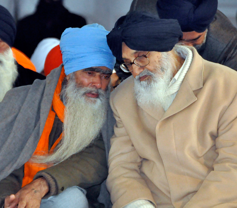 Lakhs of devotees, religious, social & political personalities pay homage to Sant Baba Ajit Singh Ji Hansaliwale