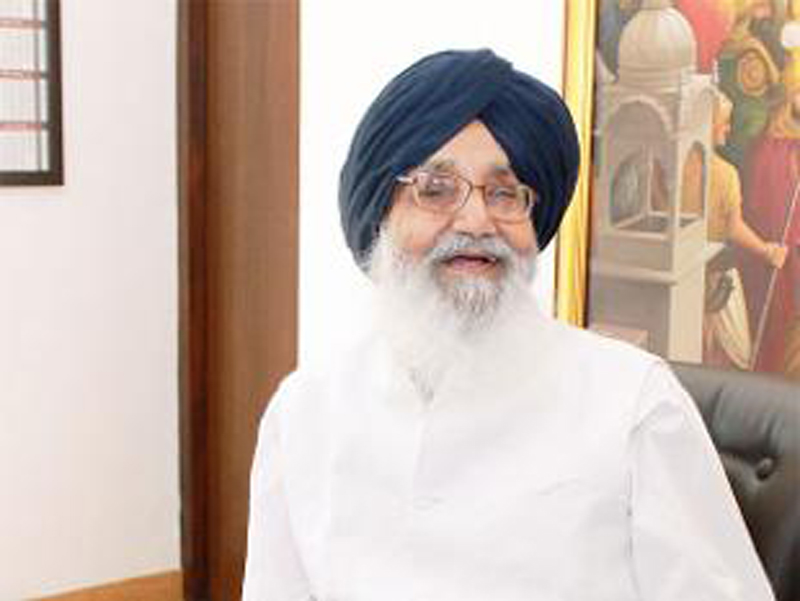 Parkash Singh Badal writes to PM Modi, wants Punjab to be a part of ‘Digital India’
