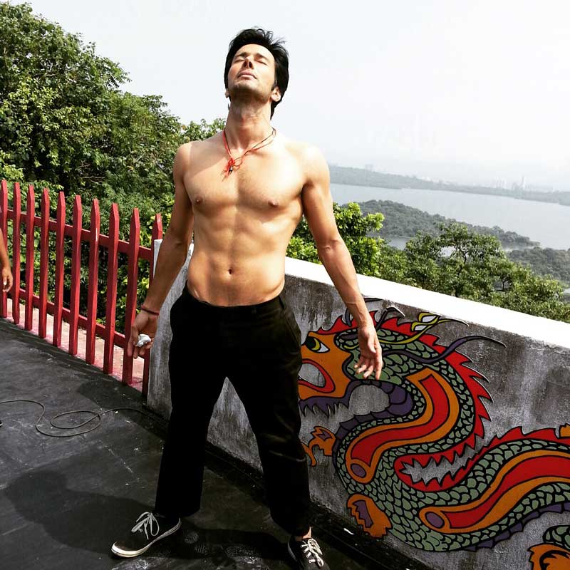 “Ek Paheli Leela” Actor Rajneesh Duggal to play dry Holi