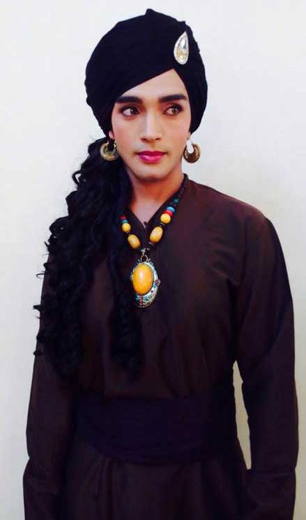 Sindbad Dons a Sufi Woman’s Look in Janbaaz Sindbad