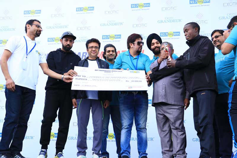 More than 10000 run for SMART CITY in “BIG Chandigarh Marathon”