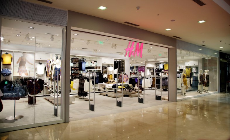 H & M, Hennes & Mauritz AB opens its first store in Punjab