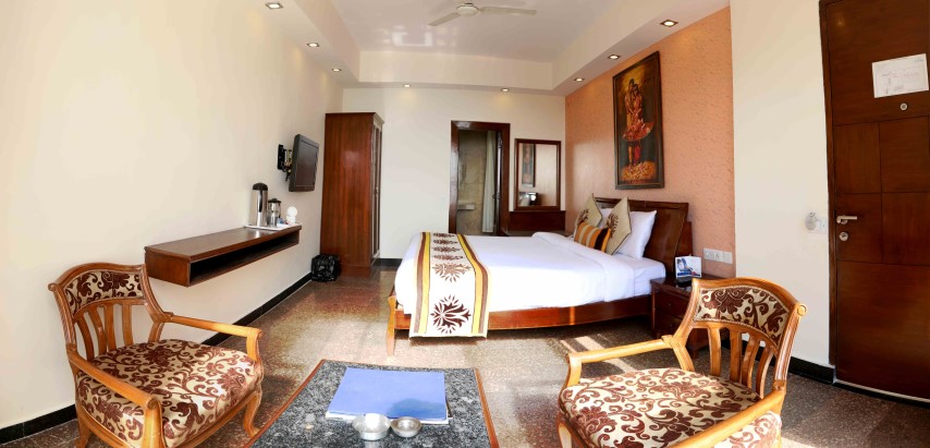 Tulip Inn Gives Mussorie The Most Beautiful Banquet Tulip Inn Green N Breeze