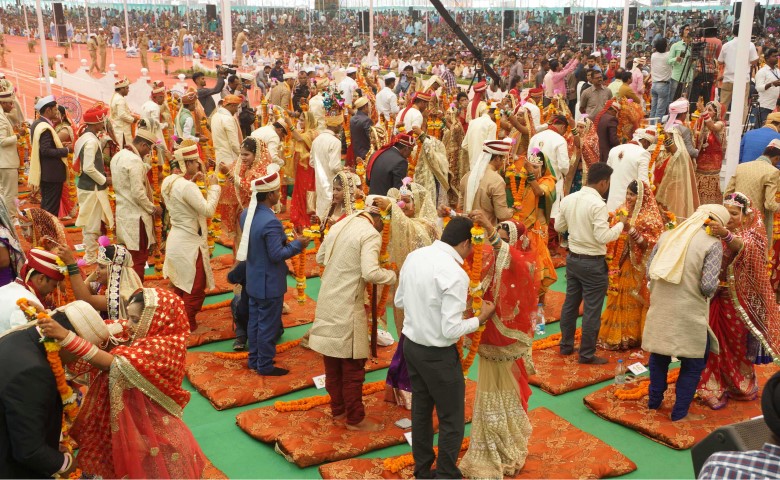 111 Couples Tie Knot at Nirankari Mass Marriages Maharashra Samagam Concludes