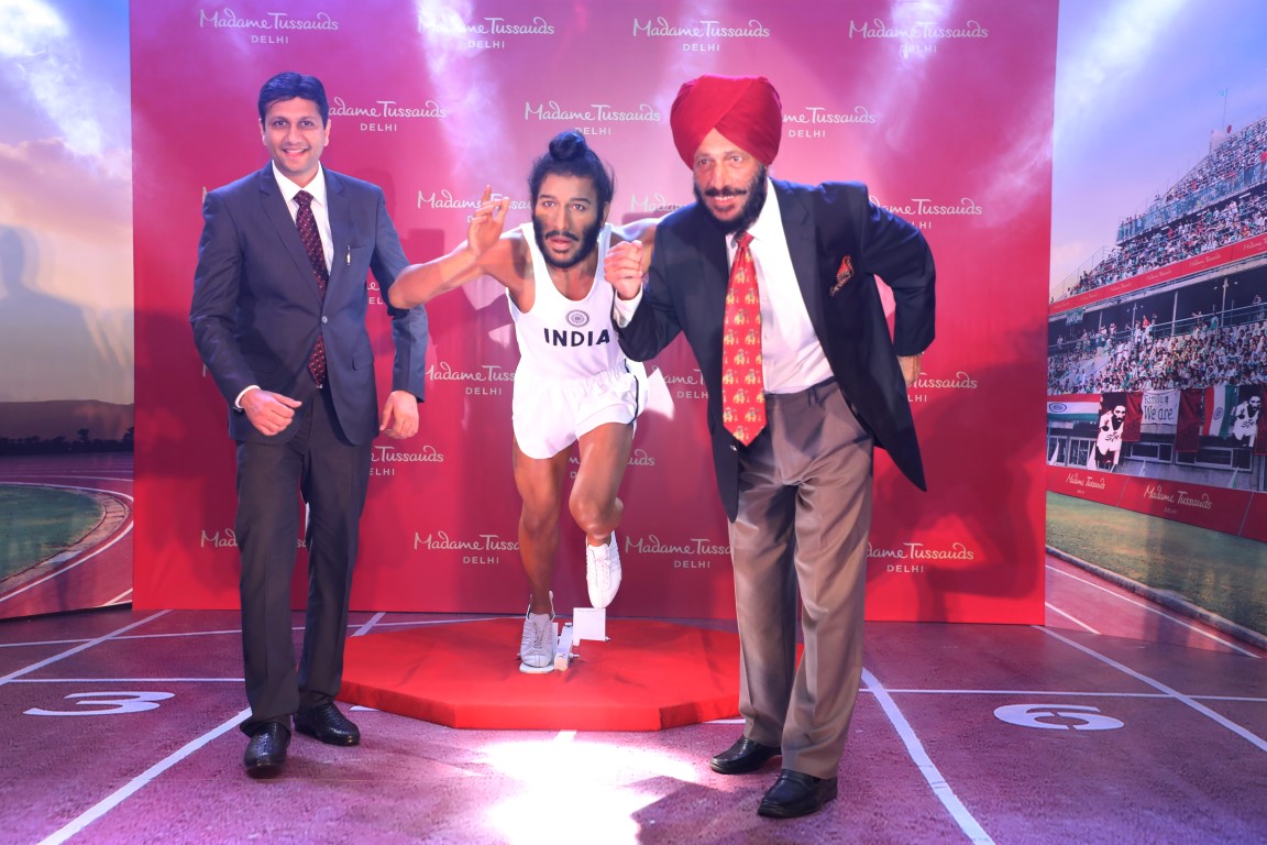 The Flying Sikh of India, Milkha Singh unveils his wax figure for Madame Tussauds