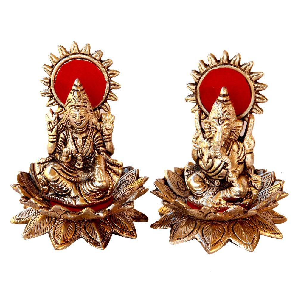 Unique Diwali Gift Ideas 2017 For Friends Sister Brother Mom Dad Wife Husband Deepaval