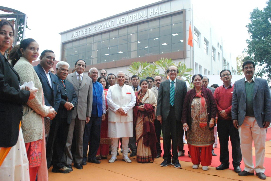 Padamshree Dr. Poonam Suri inaugurated Justice PC Pandit Memorial Hall at Arya Samaj Mandir