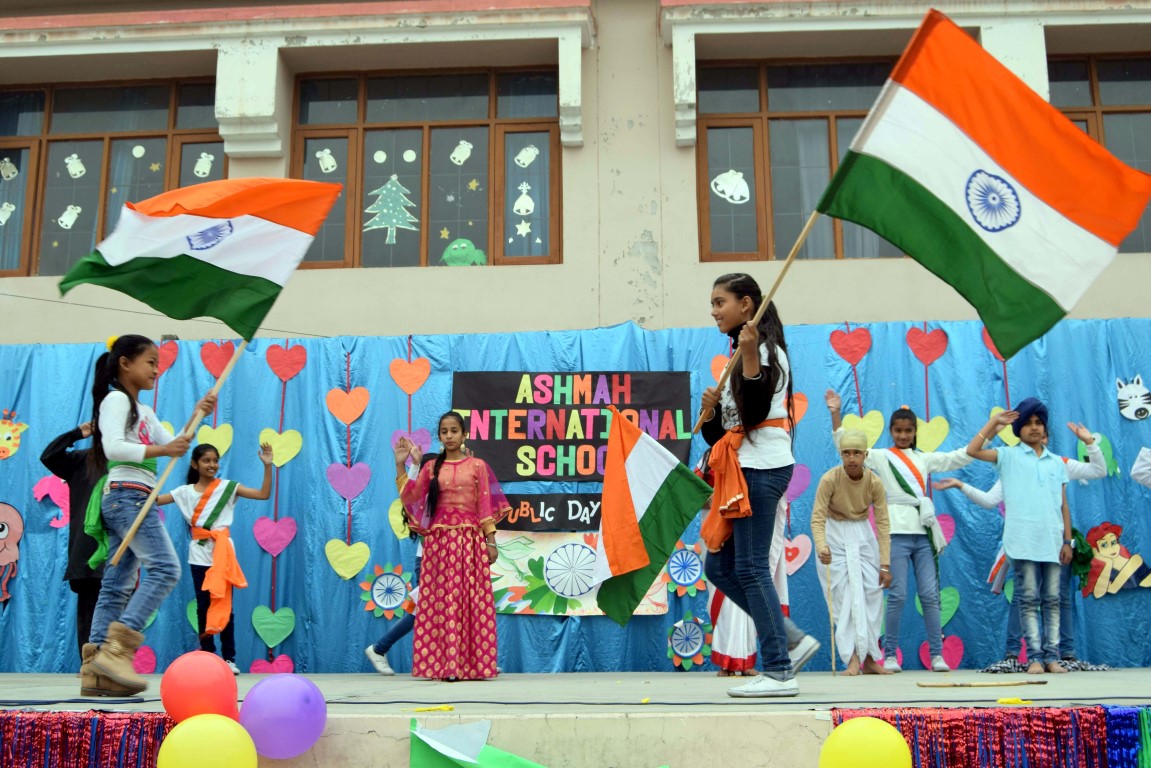 Republic day celebrated at Ashmah International School