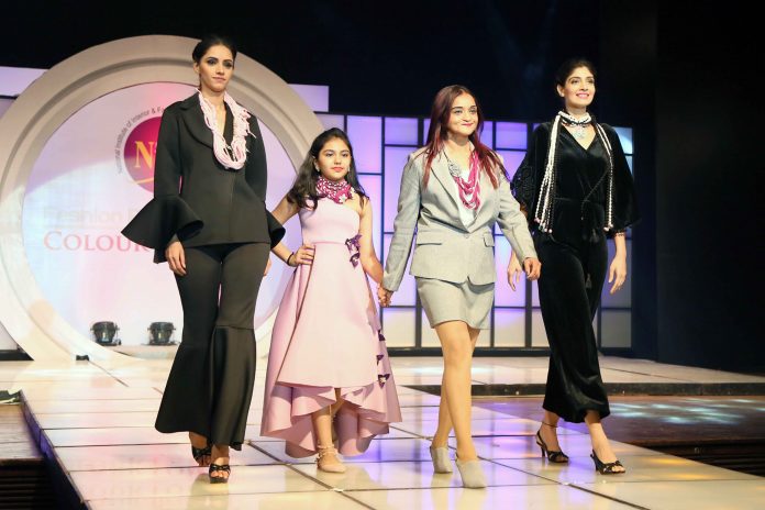 Caressa & Jianna fashion labels from Zenitex launched their collections at a dazzling fashion show at Mumbai