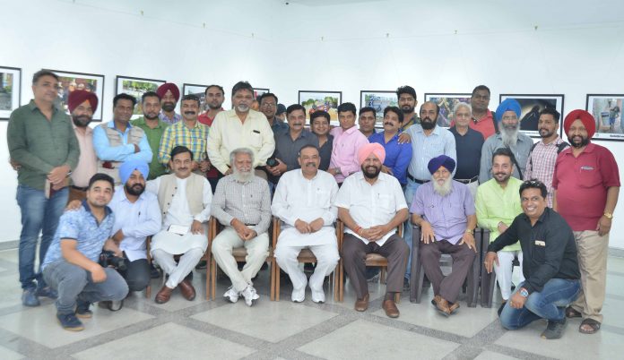 Photo Exhibition On Women Empowerment Inaugurated by Vijay Sampla