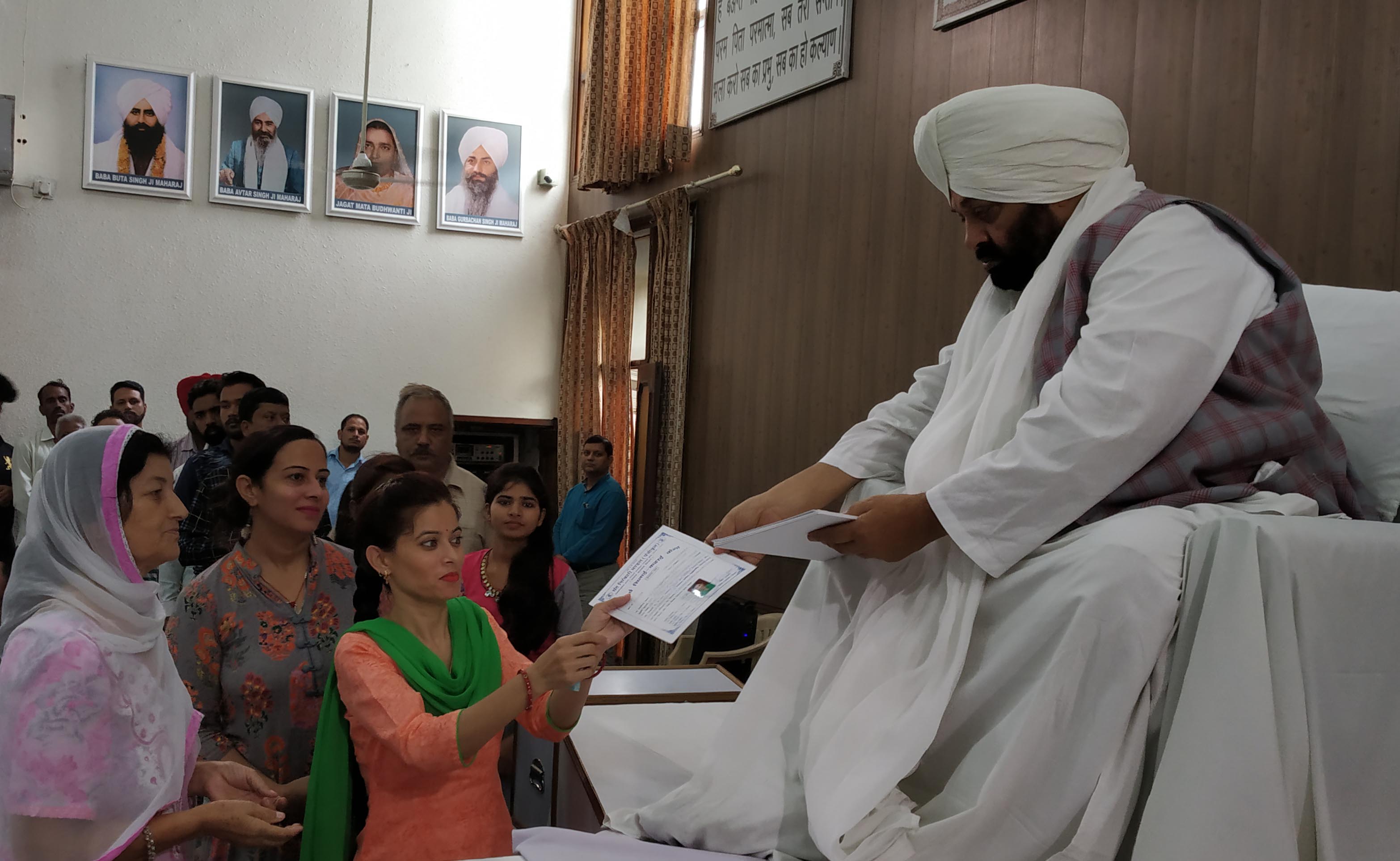 Nirankari Satguru Mata Sudiksha Ji Maharaj