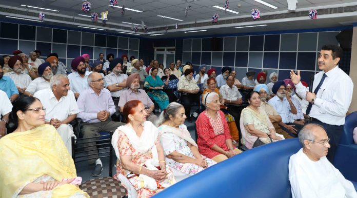 Fortis Holds Session On “Hernia And Its Management” For Senior Citizens