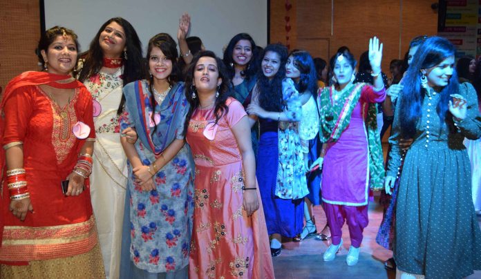 Rattan Group of Institutions Organized Farewell Party At Its Campus