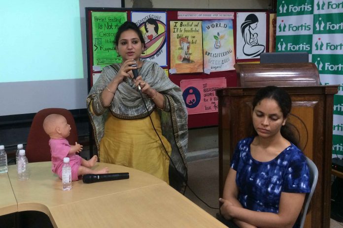 Talk On Breastfeeding Practices Held For College Students On World Breastfeeding Week