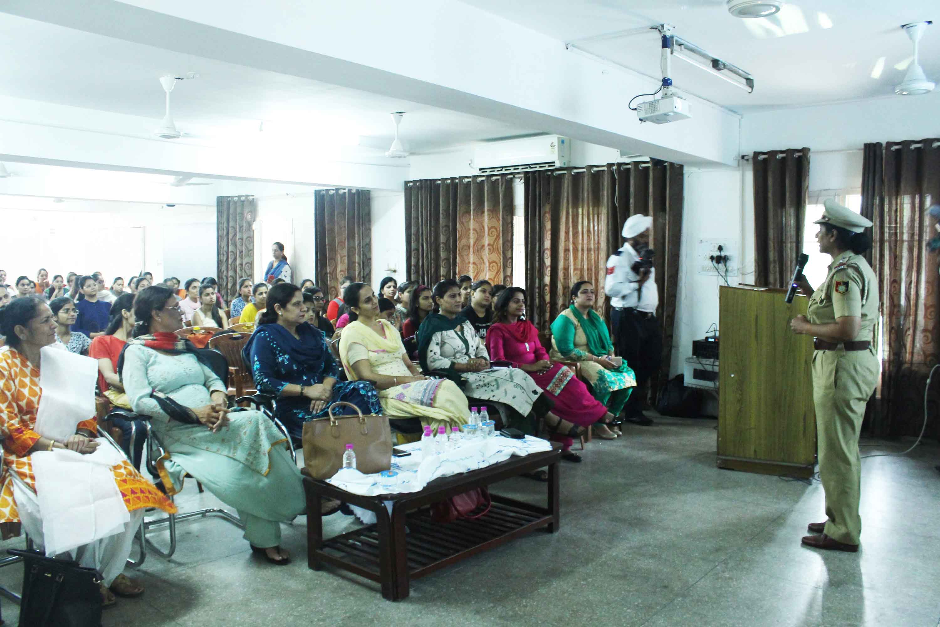 Dev Samaj College, Importance Of Wearing Helmets