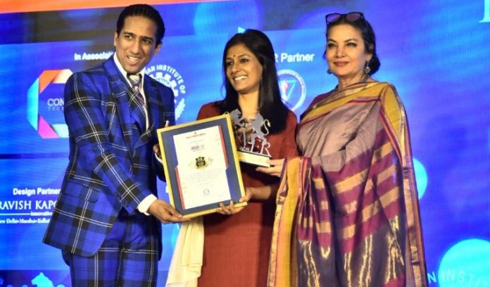 Shabana Azmi awarded the Bhartiya Manavata Vikas Puraskar 2018