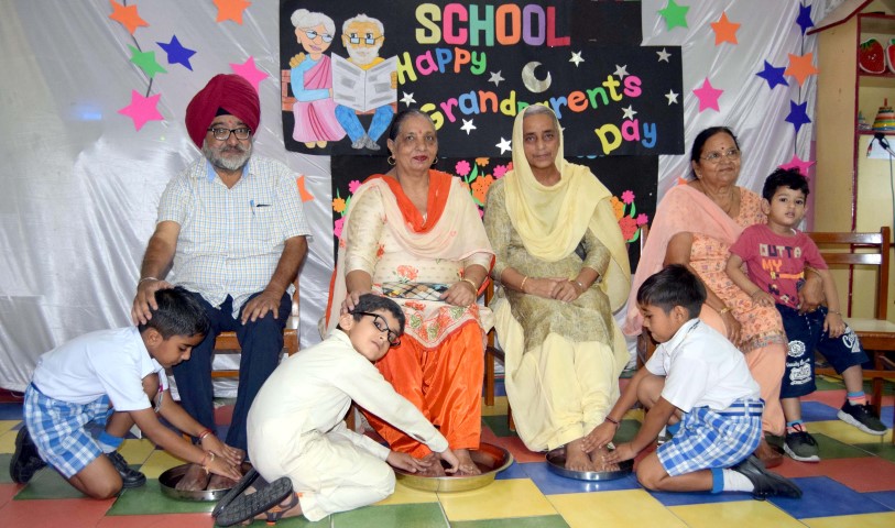 Ashmah International School celebrated Grand Parents Day