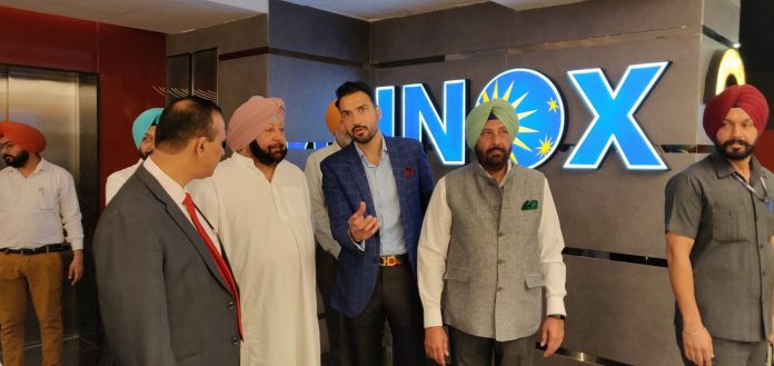Capt Amarinder Singh, CM Punjab visits INOX at Dhillon Plaza