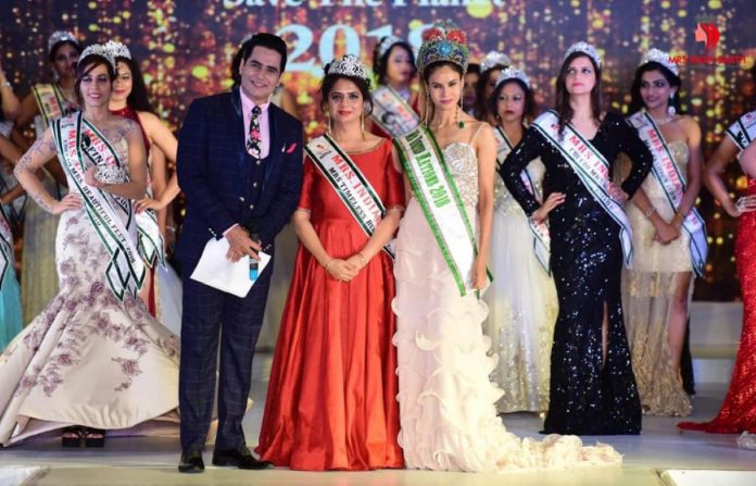 Sunanda Sharma bags two titles at Mrs. India Earth 2018 Contest