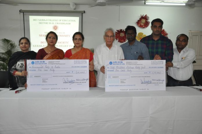 Dev Samaj Society contributes Rs.10 Lakhs for Kerala Food Relief