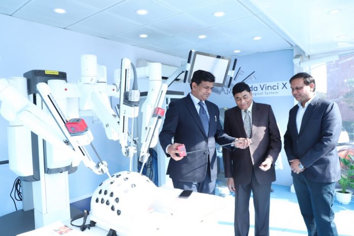 Fortis to host first of its kind robotic workshop; to stream live robotic surgery