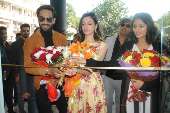 Get Your Style Game on at Horra’s First Store in Chandigarh!