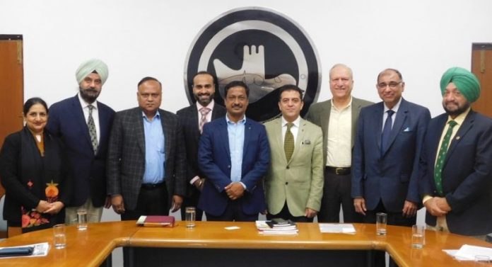 CII Delegation Calls on Adviser to the Administrator