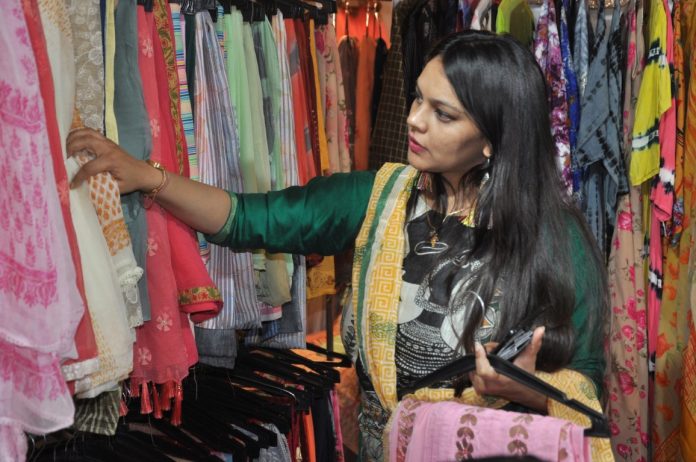 ‘Riwaaz’ an exhibition showcasing India’s handicraft