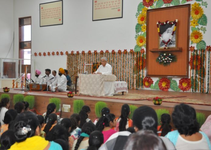 Satyadharam Bodhutsav: Secretary Dev Samaj holds pertinent session