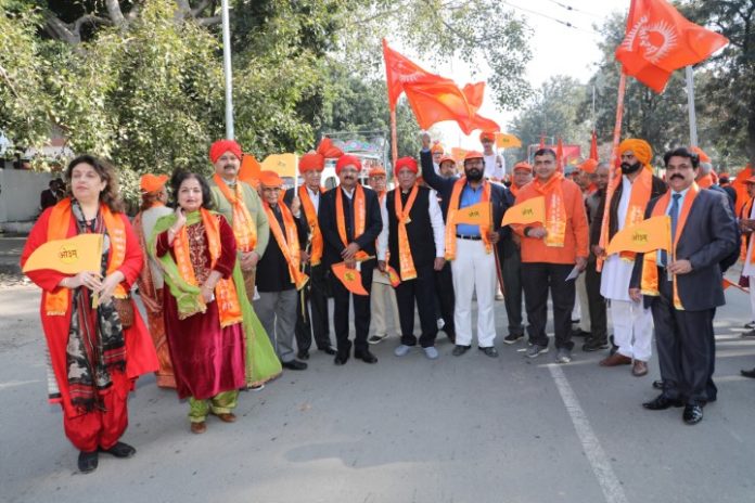 Grand Shobha Yatra on Maharishi Dayanand Janmotsav