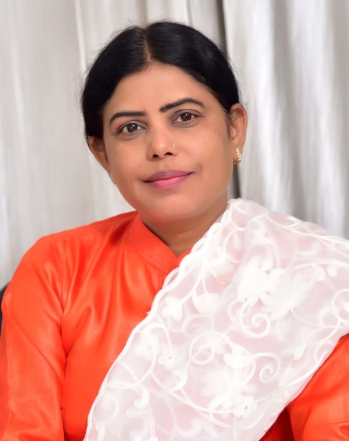 Kanta Allaria appeals people in Haryana to help the poor