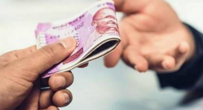 Vigilance nabs revenue Patwari for taking bribe of Rs. 10000