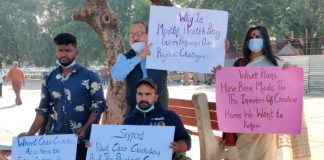 Wheelchair cricketers protest against relocation
