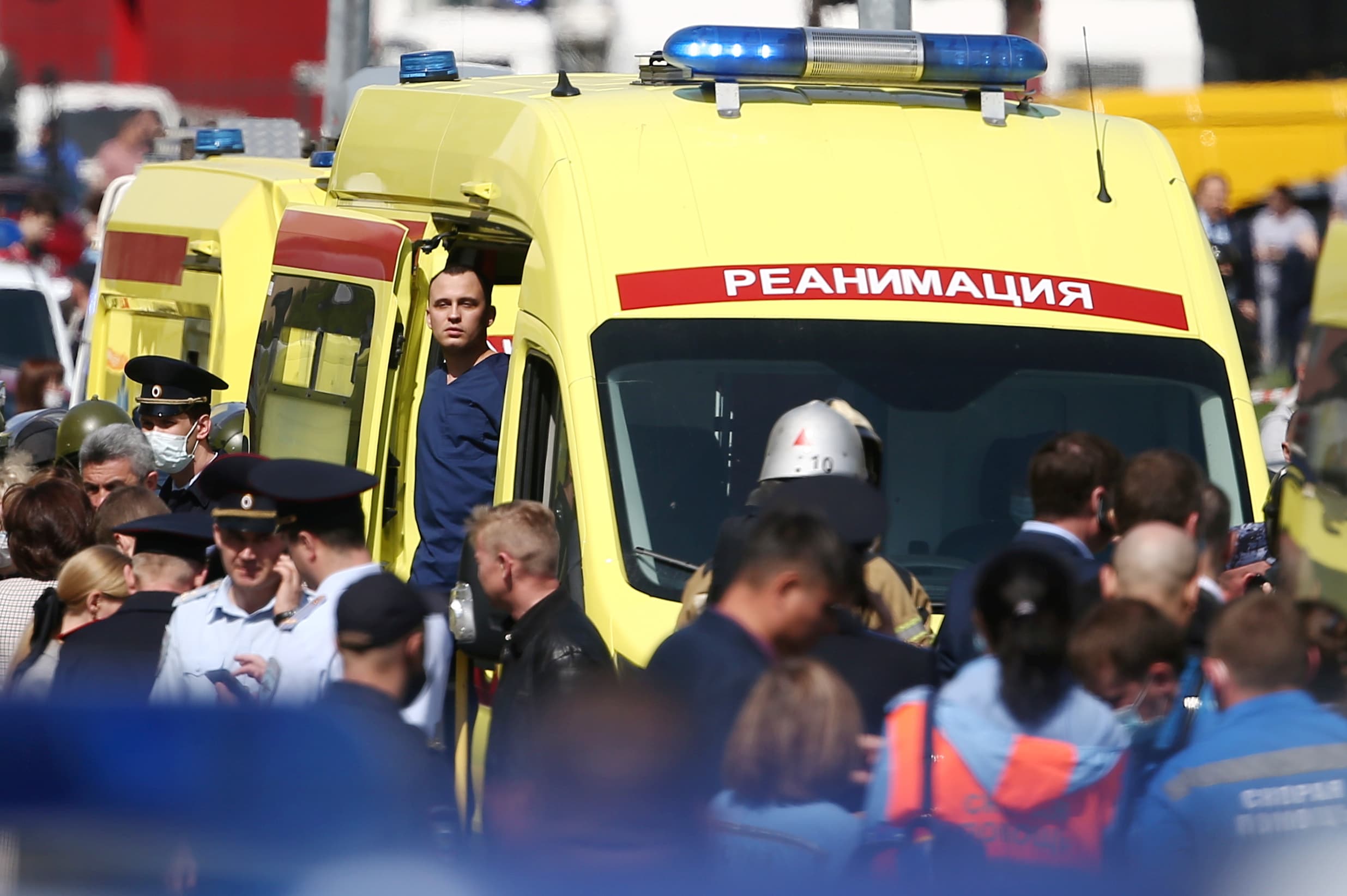 11 killed in Russia school shooting