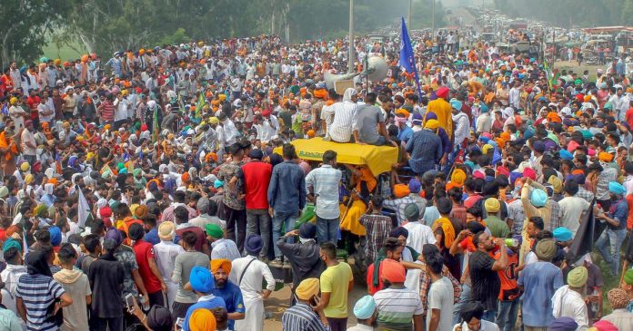 Farmers protesting farm laws in Punjab, Haryana observe ‘Black Day