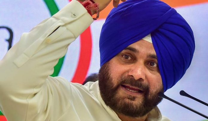 More Punjab ministers join chorus for action against Sidhu