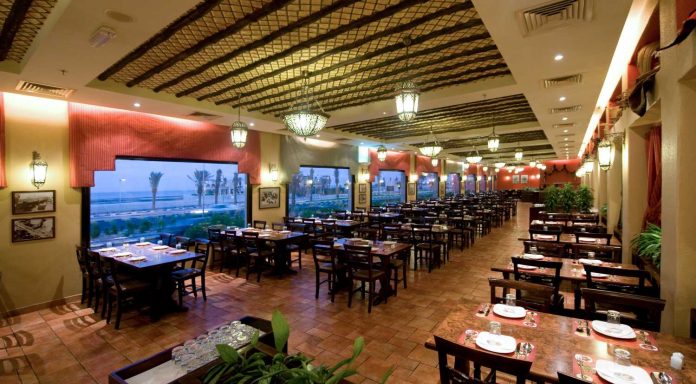 Restaurants, cafes in Kuwait restart dine-in service