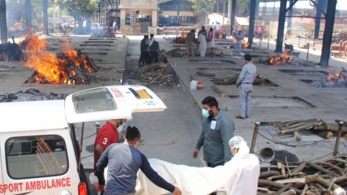 Covid deaths in India cross 3-lakh mark, 2.22L new cases