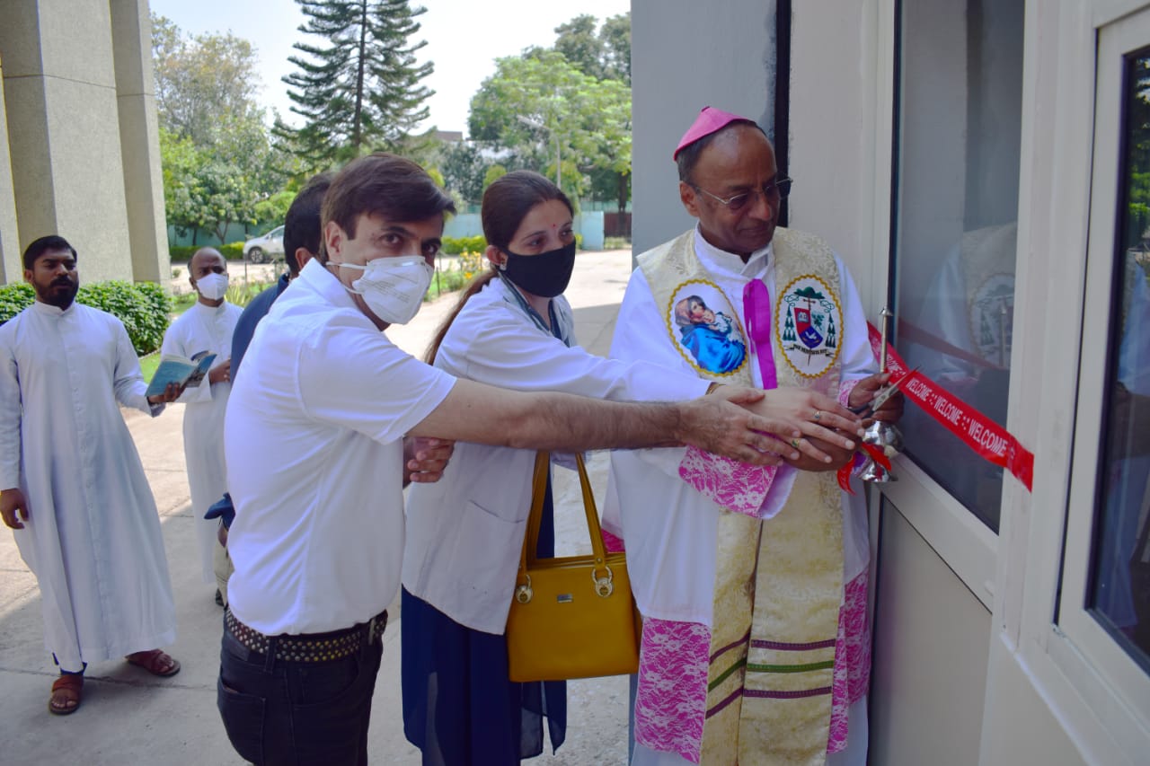 Bishop Gilbert Rego Charitable Clinic Inaugurated