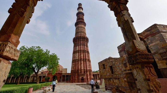 Qutub Minar, Red Fort reopen for public