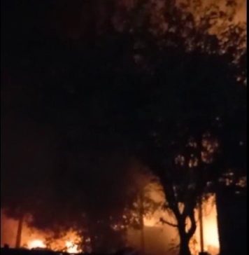 Fire in Delhi’s Tikri market
