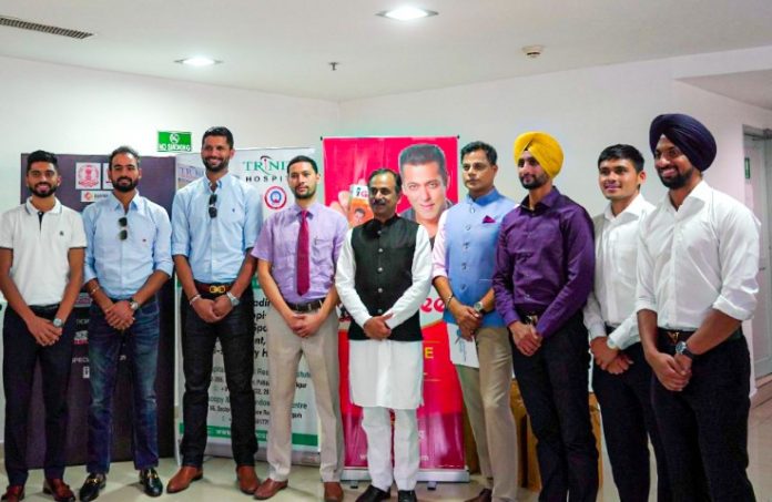 Ayurveda Expert Guru Manish Felicitates Olympic Medal Winning Men’s Hockey Team