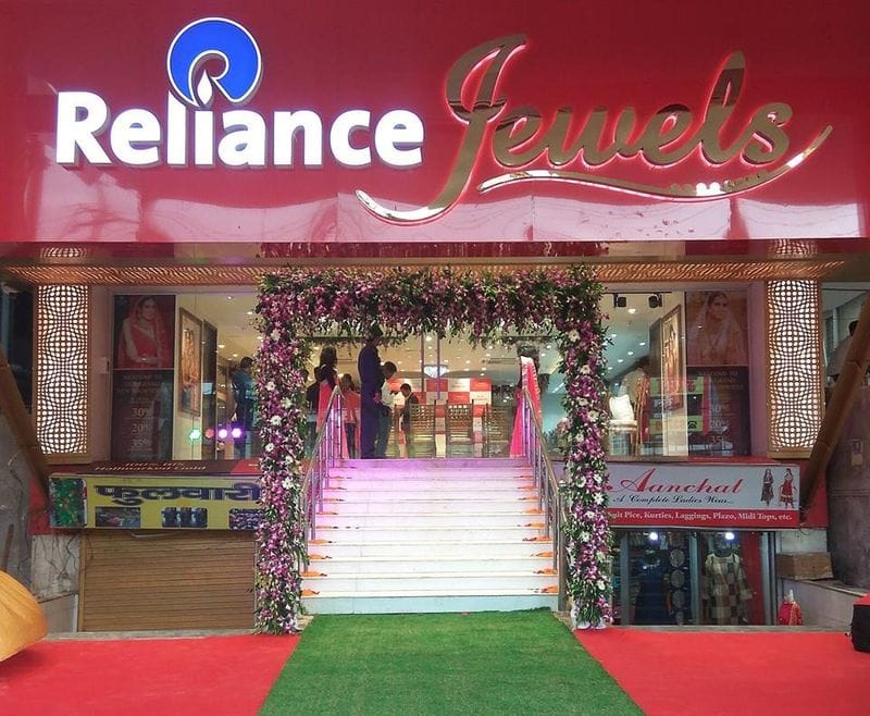 Reliance Jewels ushers in festivities with “Kaasyam Collection”