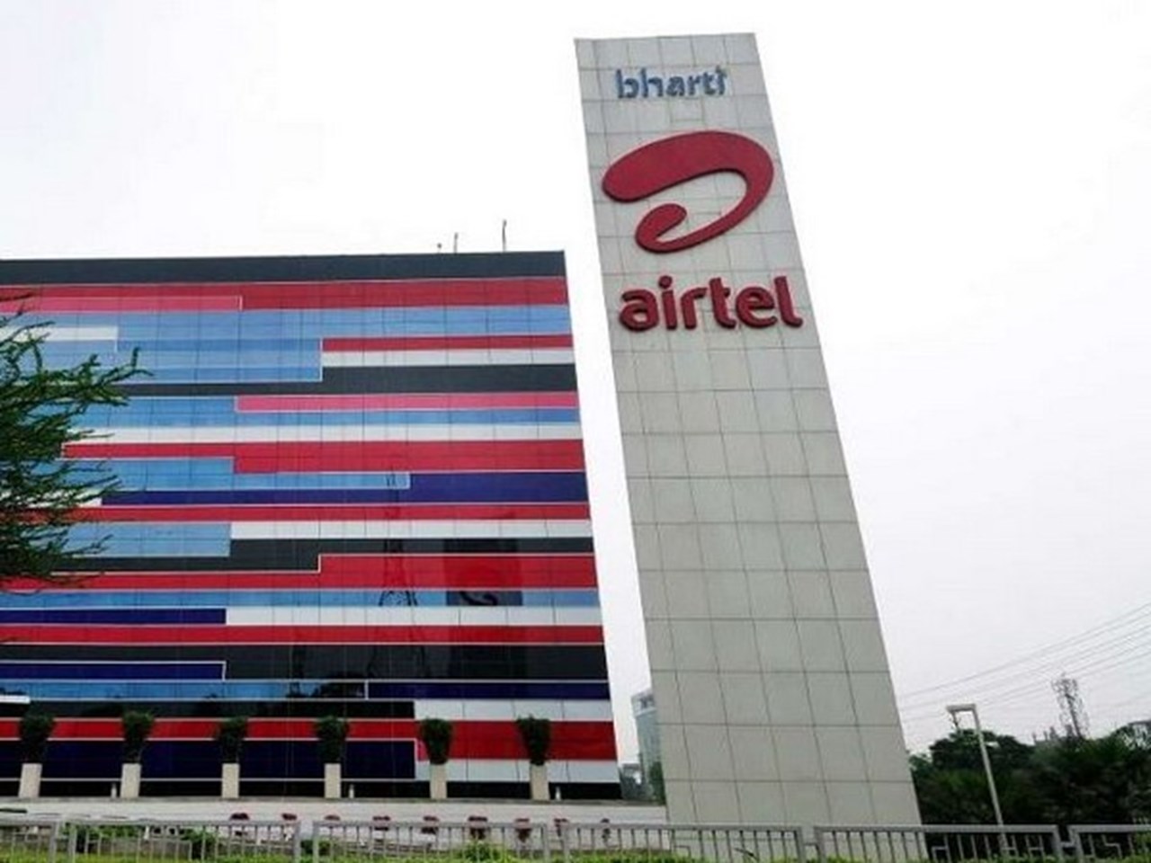 Airtel pre-pays INR 15519 crores to clear all deferred liabilities for spectrum acquired in 2014