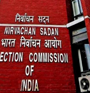 UP: SHO suspended by ECI: The Election Commission of India(ECI) on Saturday ordered the suspension of the SHO of Gautampalli with immediate effect while seeking clarification from senior officials.