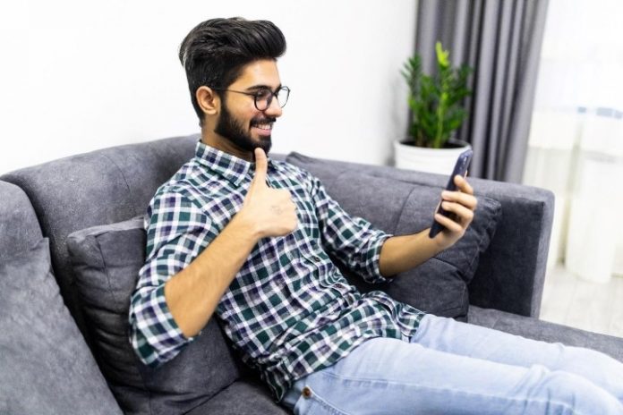 5 Spectacle Frames That are Durable for Long Journeys