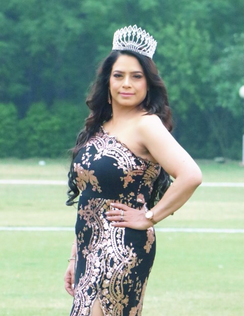 Chandigarh entrepreneur wins ‘Mrs Royale India International 2022’