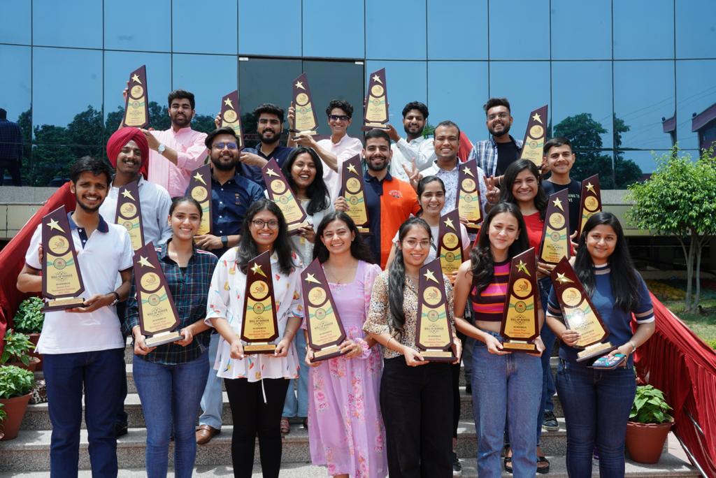 Adviser Shri Dharam Pal presides over Annual Prize Distribution Function of GGDSD College